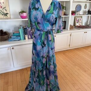 Hope & Ivy Plus Everleigh floral print maxi dress in blue sz 14 US sz 18 UK
